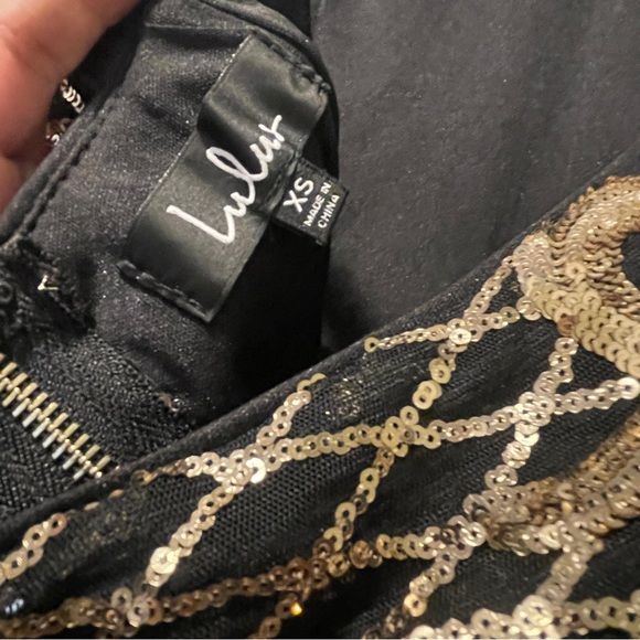 LULUs Black and Gold Sequins Mini Dress XS NWOT - Holiday Dress - Picture 5 of 5